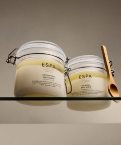 Alternative view of Peeling-Salz für den Körper mit pflegenden Ölen und glättender Wirkung