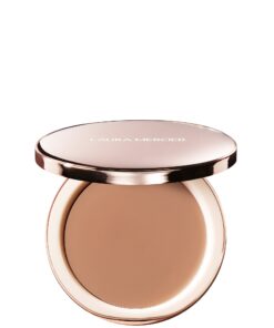 Getönter Balm mit mattierendem Effekt und leichter Deckkraft